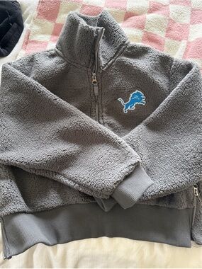 Detroit Lion Gray Sherpa Pullover